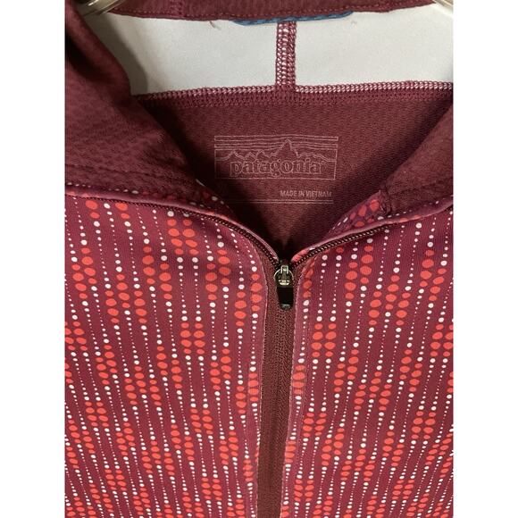 PATAGONIA Maroon & Coral Long Sleeve Stretch 1/2 Zip Hooded Top - Women's Sz Sm - Picture 2 of 9